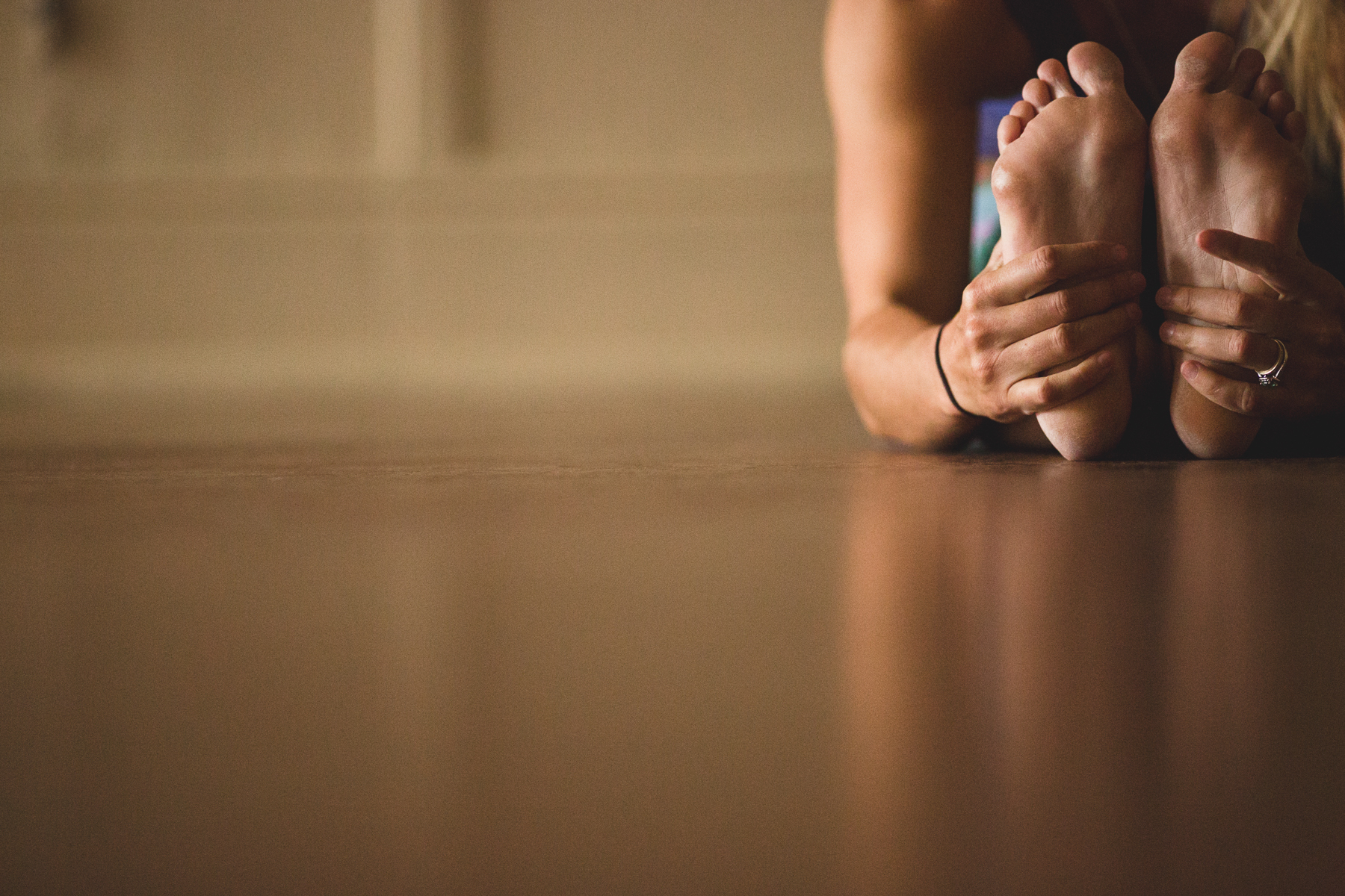Il galateo dello yoga: cose da fare e da non fare a lezione
